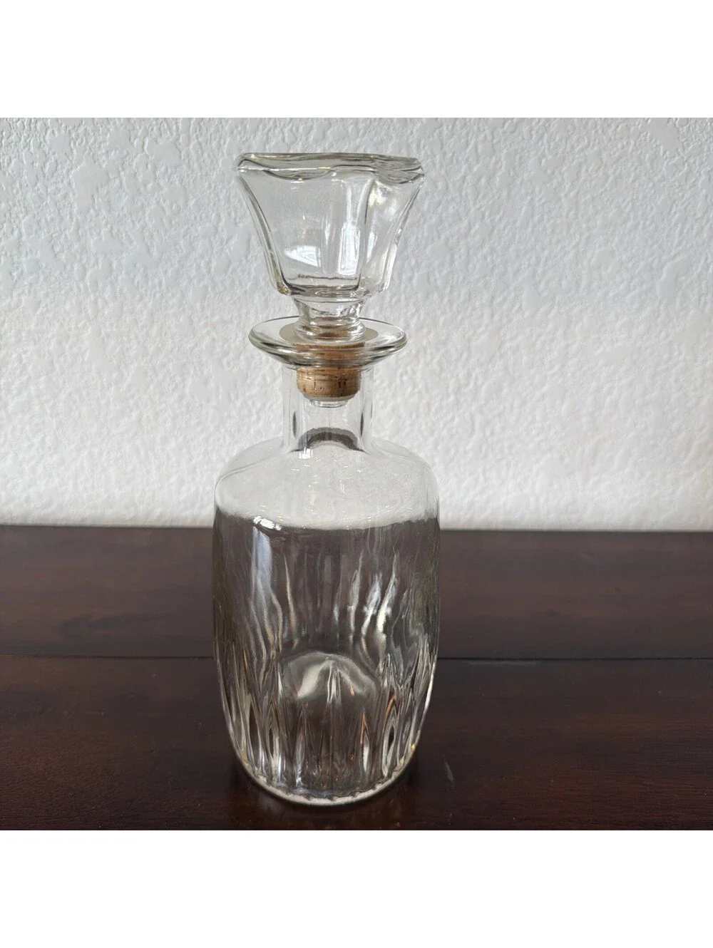 Vintage Walkers Deluxe Round Cut Glass Whiskey Bourbon Decanter & Cork Stopper